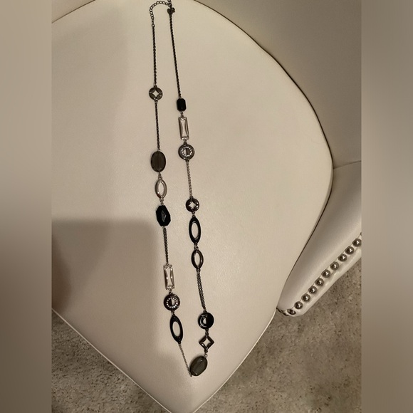 Lia Sophia Necklace Black and silver - Picture 1 of 3